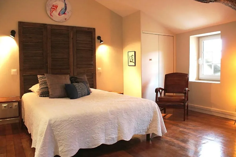 Pivoine Et Cerise Holding Five Bed & Breakfast Saint-Romain-de-Popey France