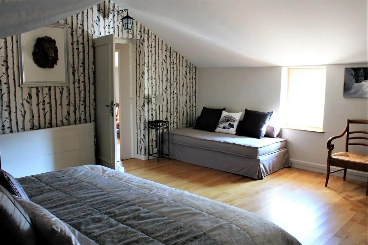 Pivoine Et Cerise Holding Five Bed & Breakfast Saint-Romain-de-Popey